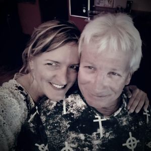 Meet your Posher, Robin